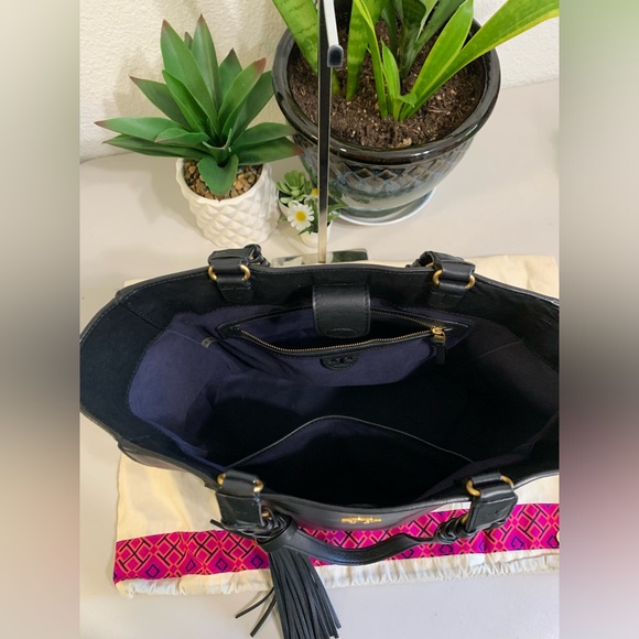 ๐๐ TORY BURCH Brooke Leather & Suede Tote Handbag - Picture 8 of 15